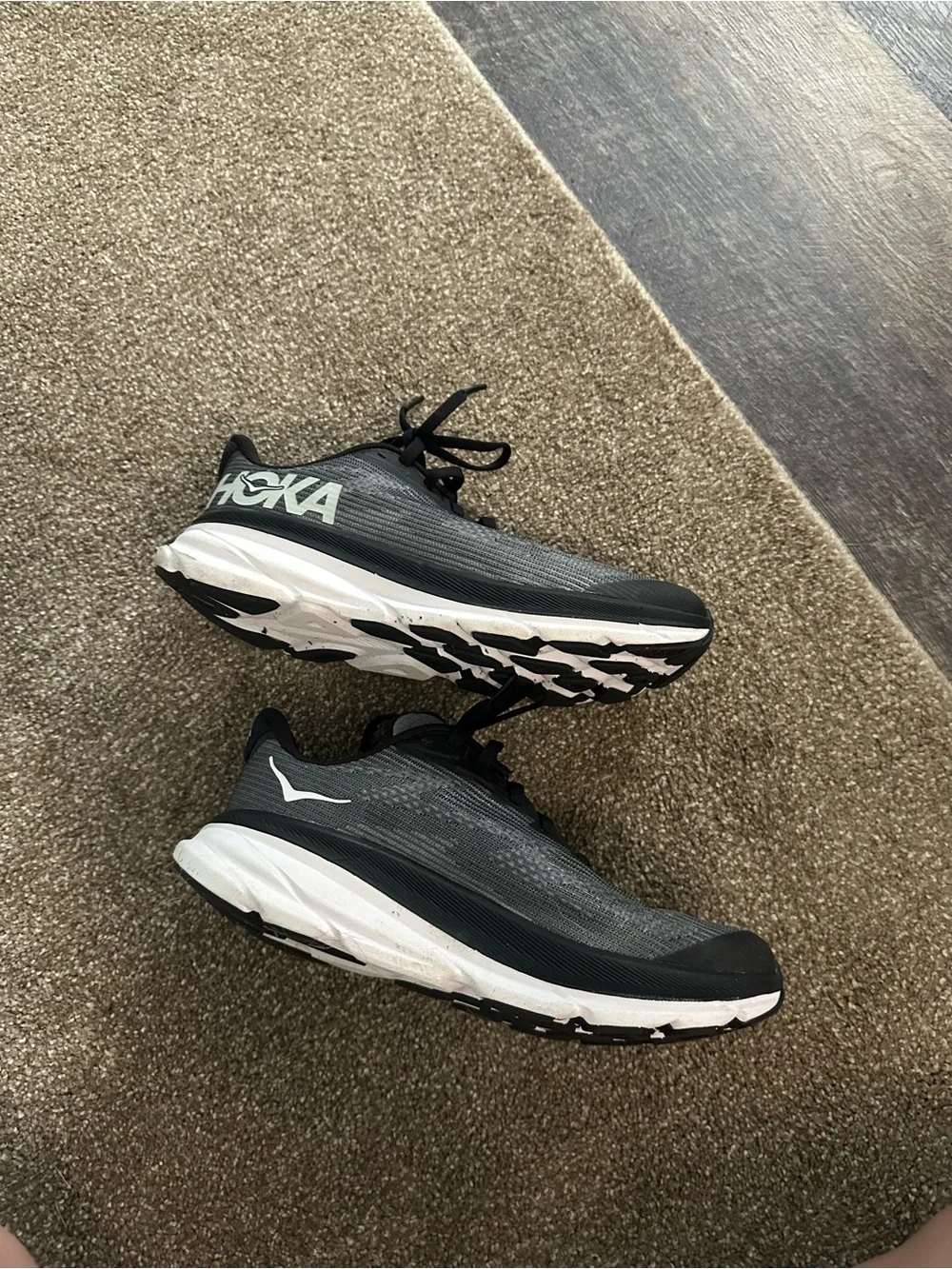 Hoka Youth Clifton 9 Running Shoes - size big kid 5M- Gray/Black